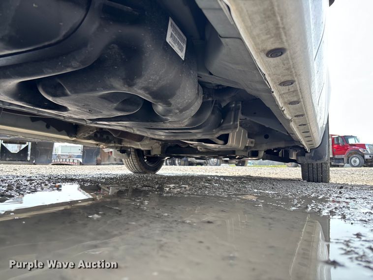 image for item FB3364 2021 Nissan NV200 van
