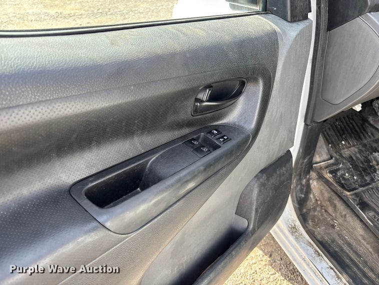 image for item FB3364 2021 Nissan NV200 van