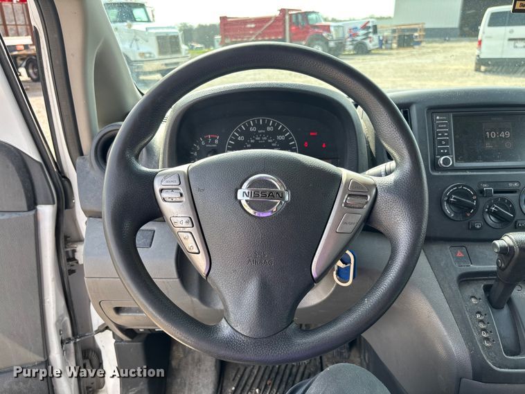 image for item FB3364 2021 Nissan NV200 van