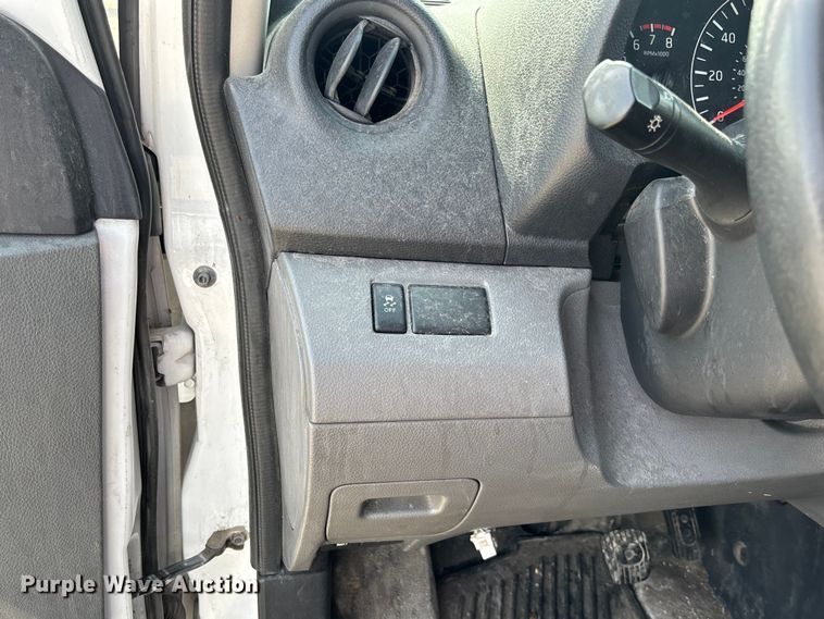 image for item FB3364 2021 Nissan NV200 van