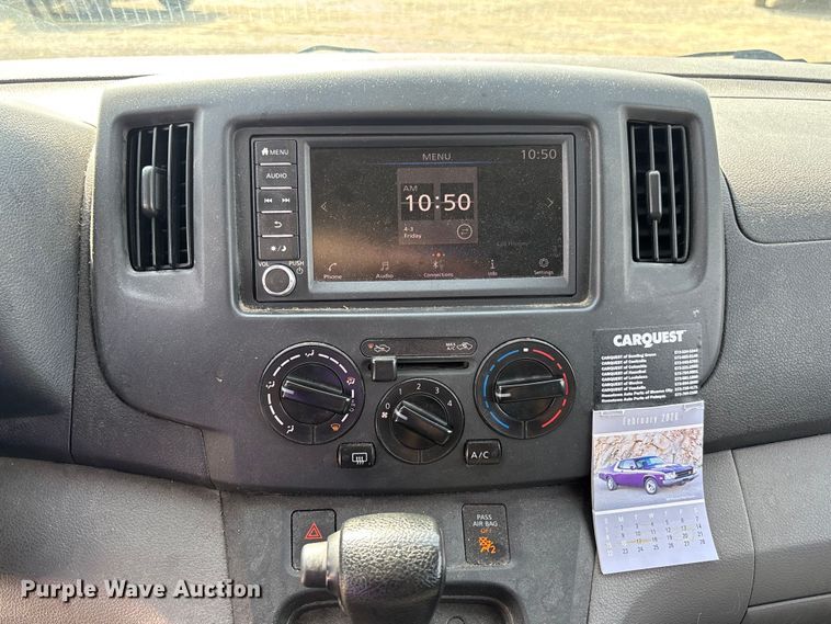 image for item FB3364 2021 Nissan NV200 van