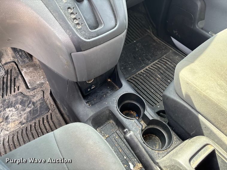 image for item FB3364 2021 Nissan NV200 van