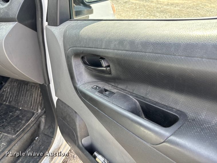 image for item FB3364 2021 Nissan NV200 van