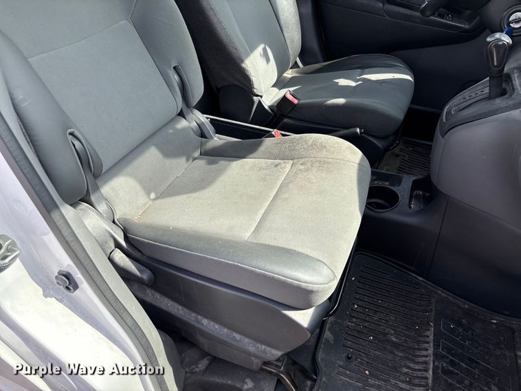 image for item FB3364 2021 Nissan NV200 van