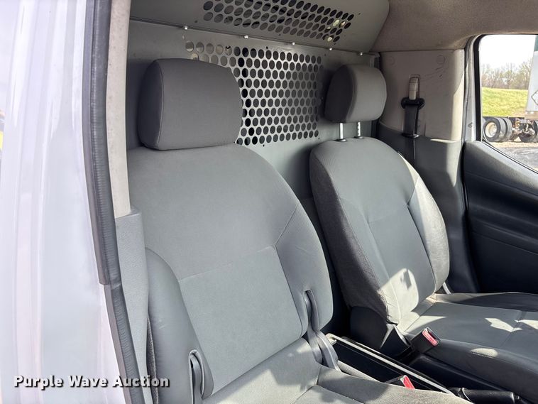 image for item FB3364 2021 Nissan NV200 van