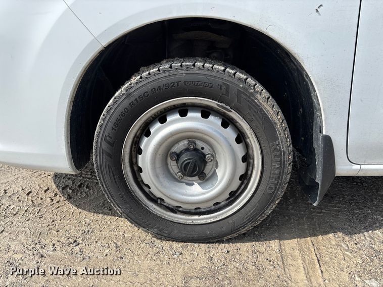 image for item FB3364 2021 Nissan NV200 van