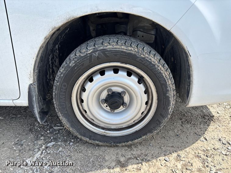image for item FB3364 2021 Nissan NV200 van