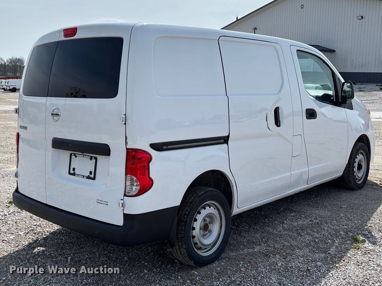 image for item FB3365 2021 Nissan NV200 van