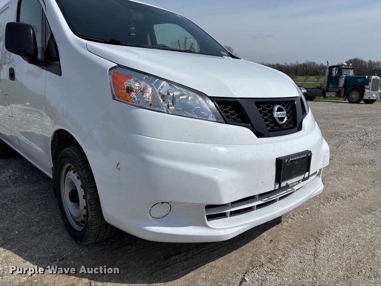 image for item FB3365 2021 Nissan NV200 van