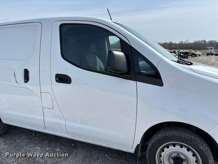 image for item FB3365 2021 Nissan NV200 van