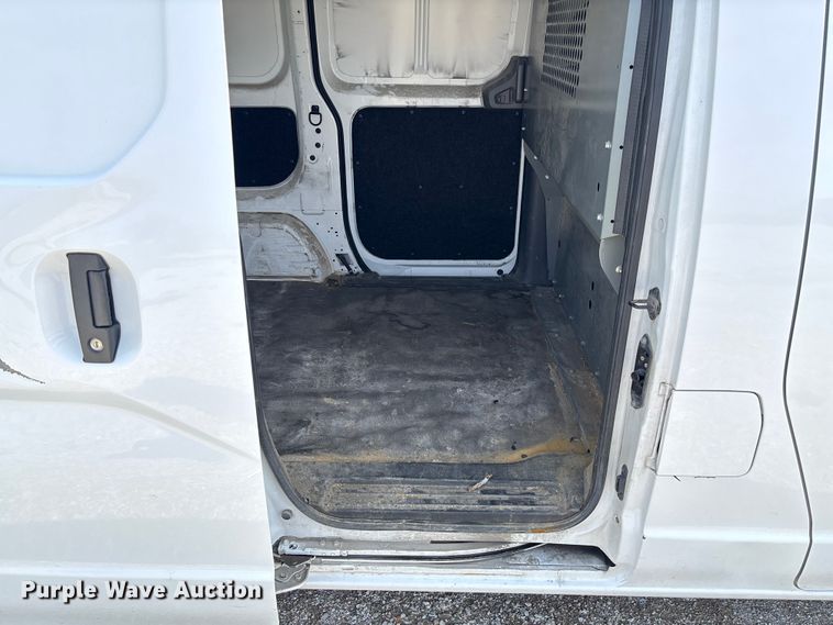 image for item FB3365 2021 Nissan NV200 van