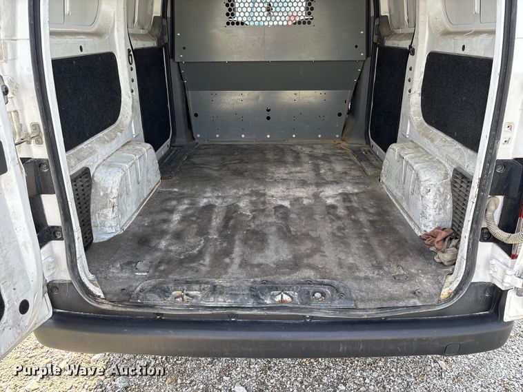 image for item FB3365 2021 Nissan NV200 van