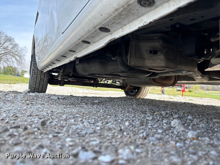 image for item FB3365 2021 Nissan NV200 van