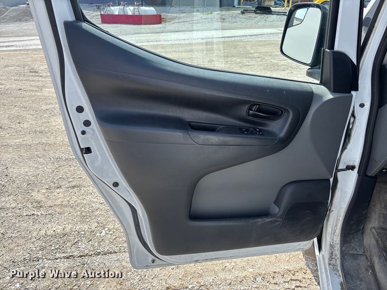 image for item FB3365 2021 Nissan NV200 van