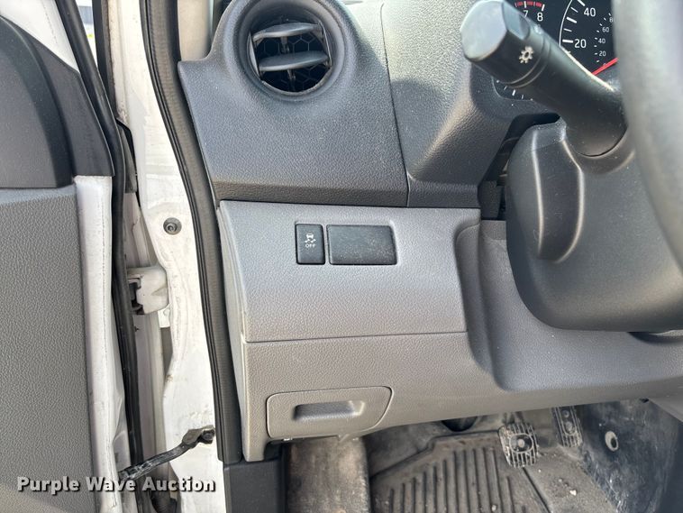 image for item FB3365 2021 Nissan NV200 van