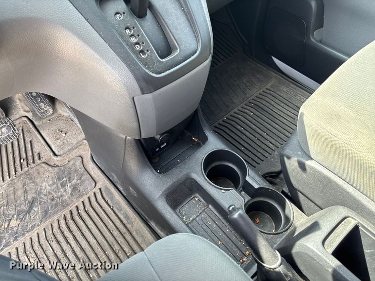 image for item FB3365 2021 Nissan NV200 van
