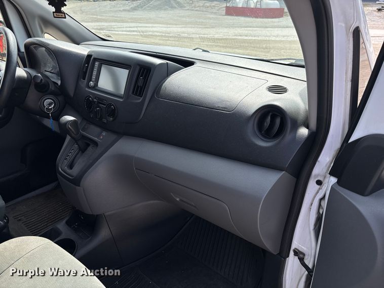 image for item FB3365 2021 Nissan NV200 van