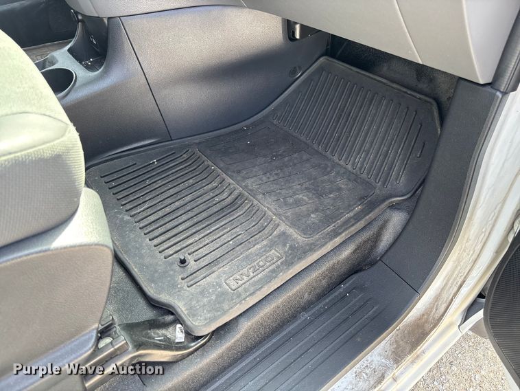 image for item FB3365 2021 Nissan NV200 van
