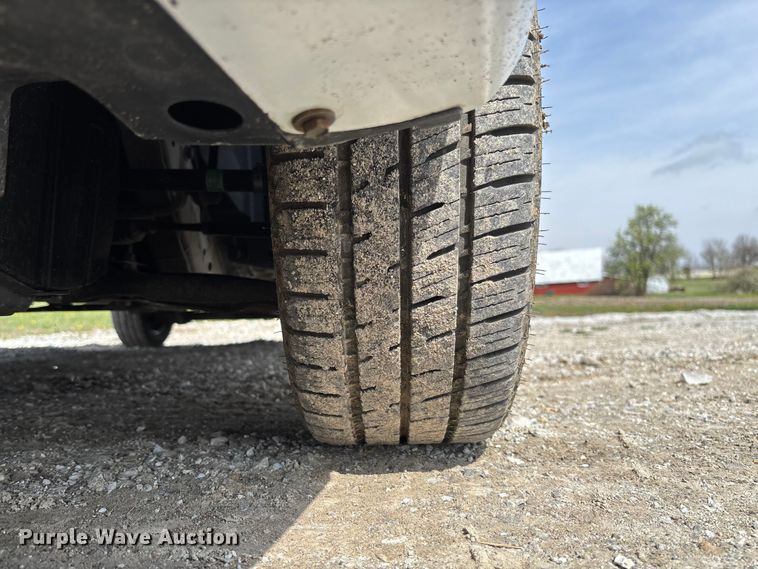 image for item FB3365 2021 Nissan NV200 van