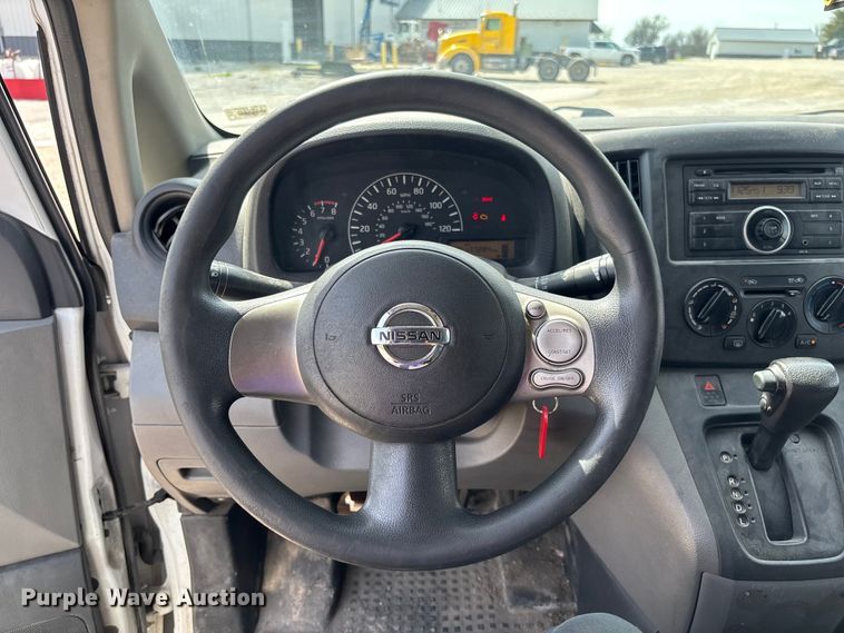 image for item FB3366 2015 Nissan NV200 van
