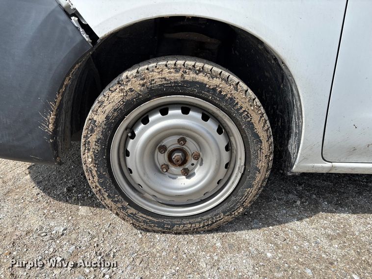 image for item FB3366 2015 Nissan NV200 van