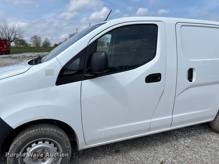 image for item FB3367 2019 Nissan NV200 van