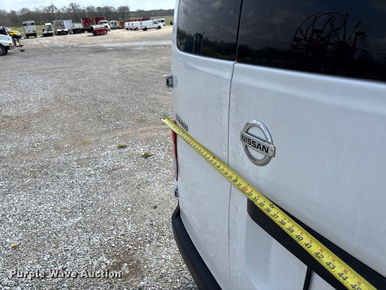 image for item FB3367 2019 Nissan NV200 van