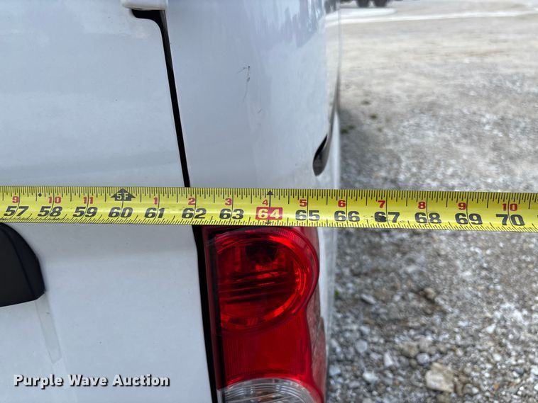 image for item FB3367 2019 Nissan NV200 van