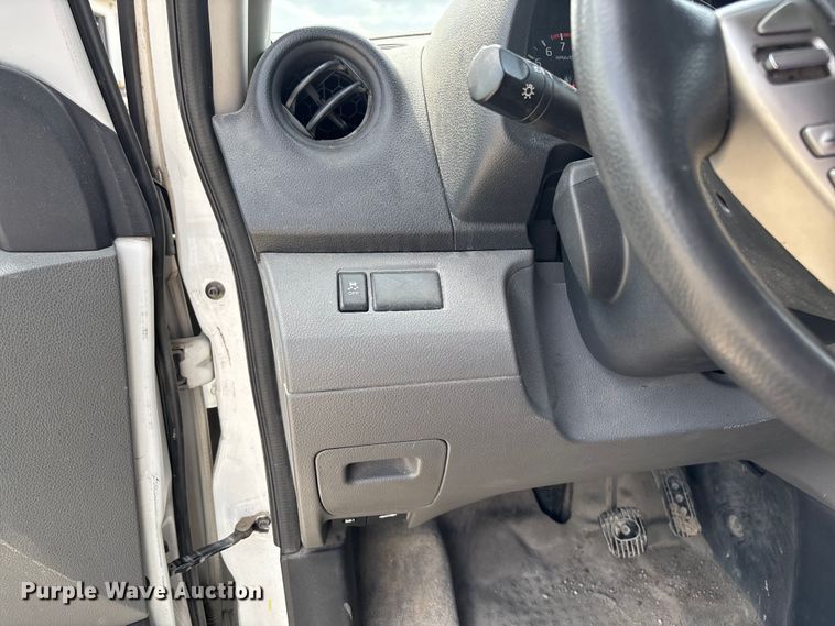 image for item FB3367 2019 Nissan NV200 van