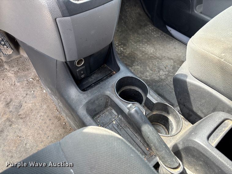 image for item FB3367 2019 Nissan NV200 van