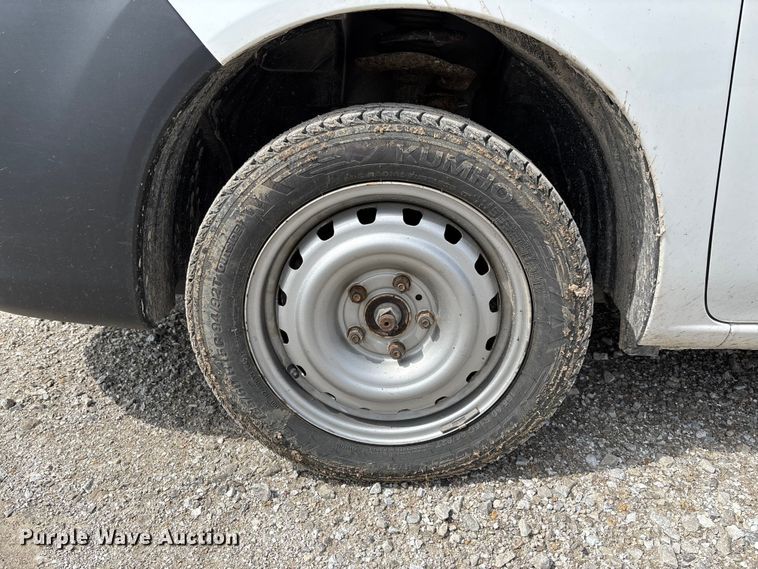 image for item FB3367 2019 Nissan NV200 van