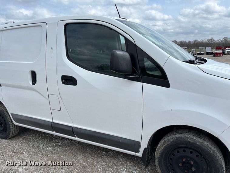 image for item FB3368 2020 Nissan NV200 van