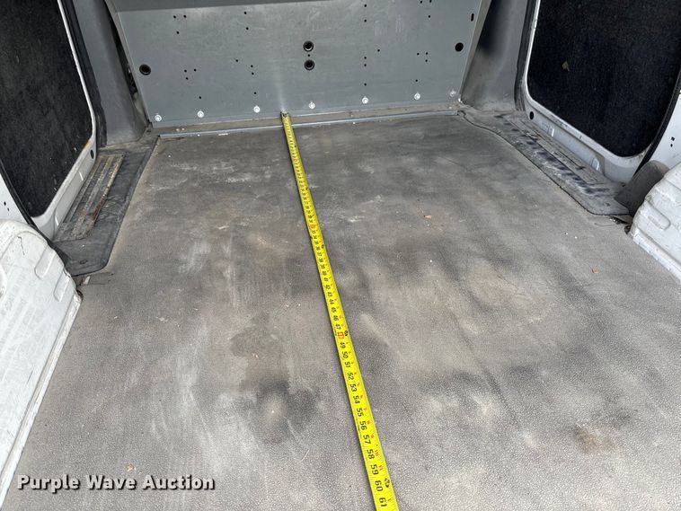 image for item FB3368 2020 Nissan NV200 van