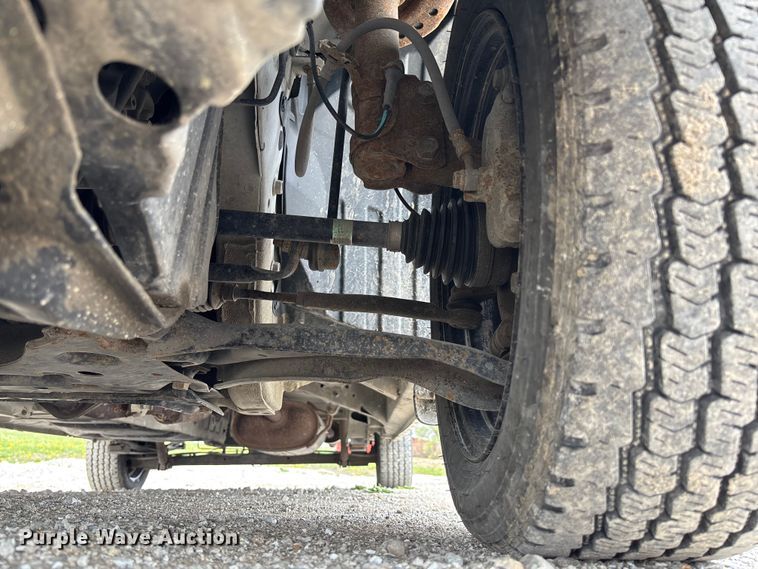 image for item FB3368 2020 Nissan NV200 van