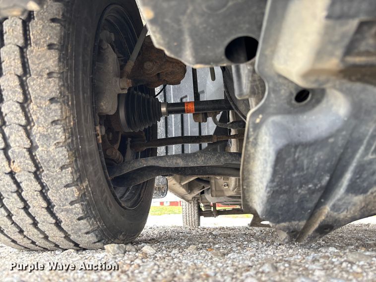 image for item FB3368 2020 Nissan NV200 van