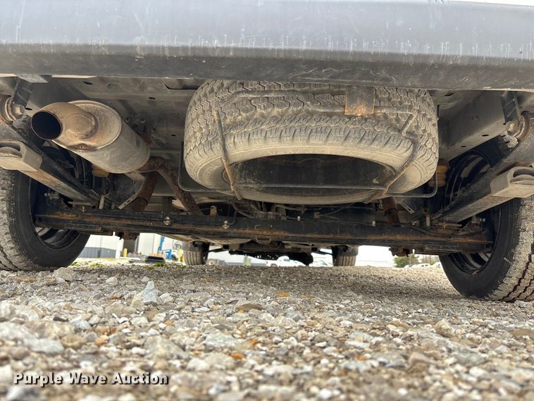 image for item FB3368 2020 Nissan NV200 van