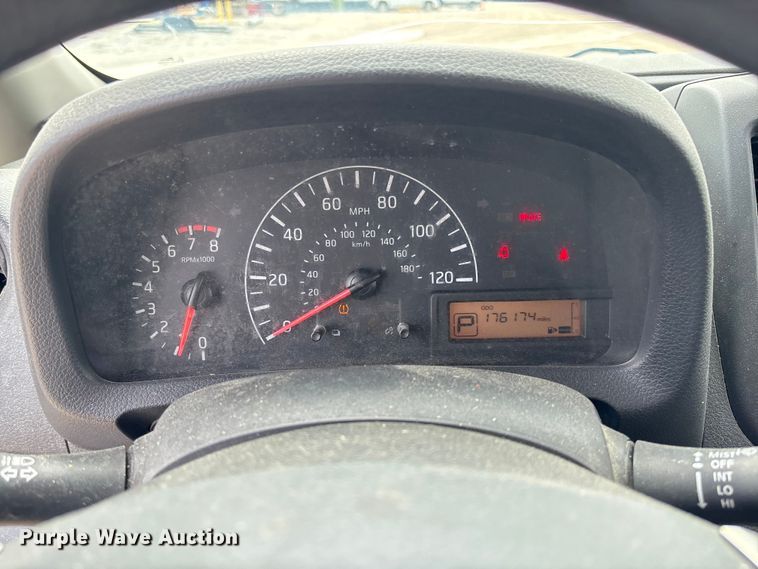 image for item FB3368 2020 Nissan NV200 van