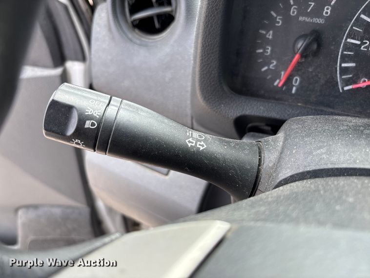 image for item FB3368 2020 Nissan NV200 van