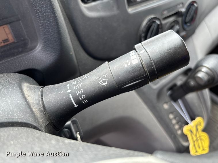 image for item FB3368 2020 Nissan NV200 van