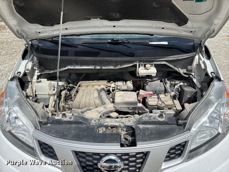 image for item FB3368 2020 Nissan NV200 van