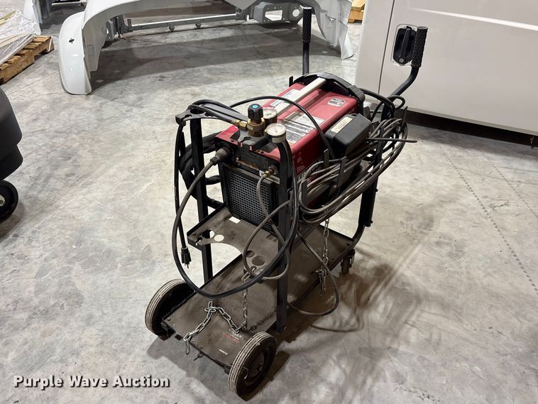 image for item FB3371 Lincoln Tig 200 Square Wave welder