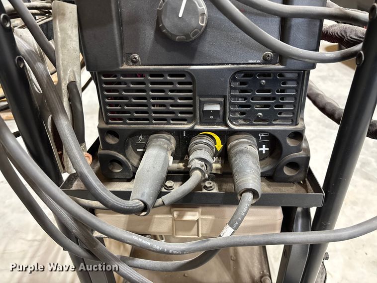 image for item FB3371 Lincoln Tig 200 Square Wave welder