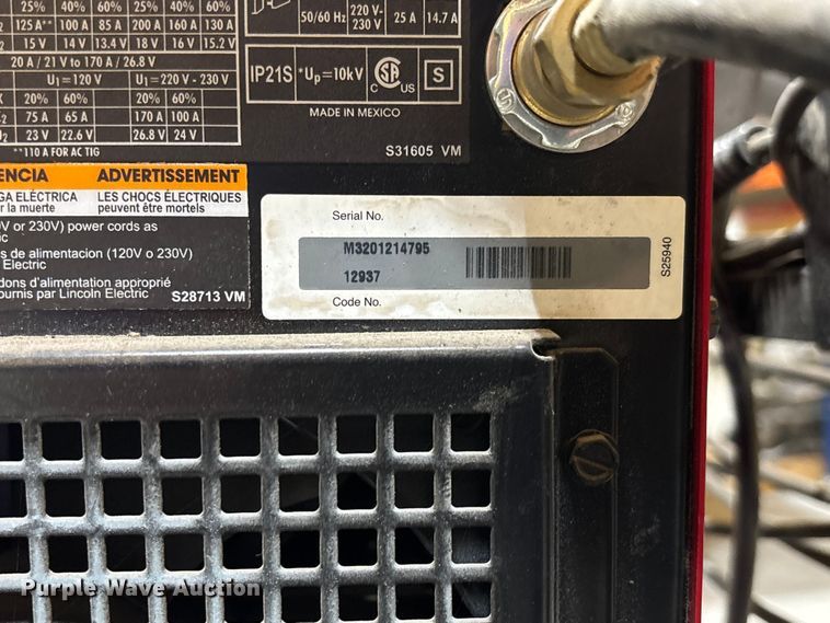 image for item FB3371 Lincoln Tig 200 Square Wave welder