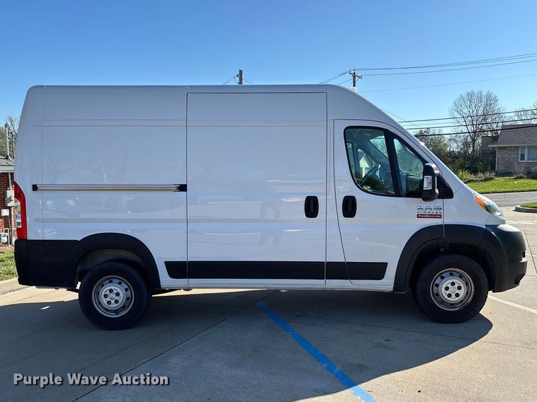 image for item FB3374 2019 RAM Promaster  van