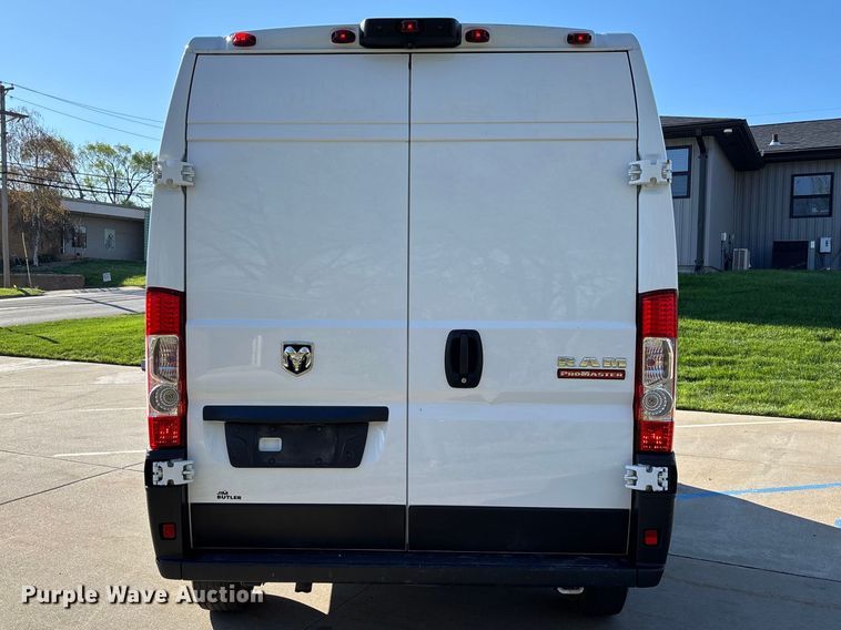 image for item FB3374 2019 RAM Promaster  van