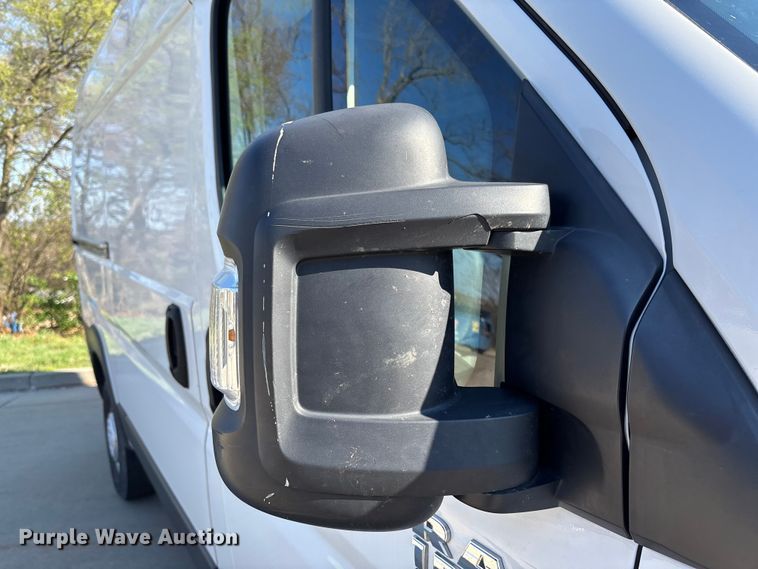 image for item FB3374 2019 RAM Promaster  van