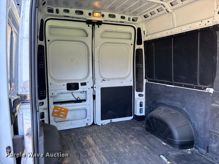 image for item FB3374 2019 RAM Promaster  van