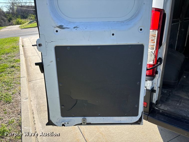 image for item FB3374 2019 RAM Promaster  van