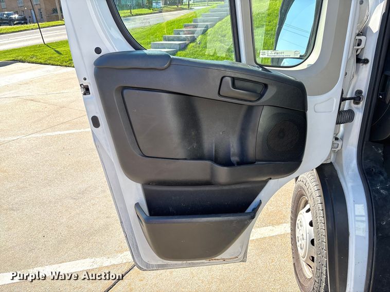 image for item FB3374 2019 RAM Promaster  van