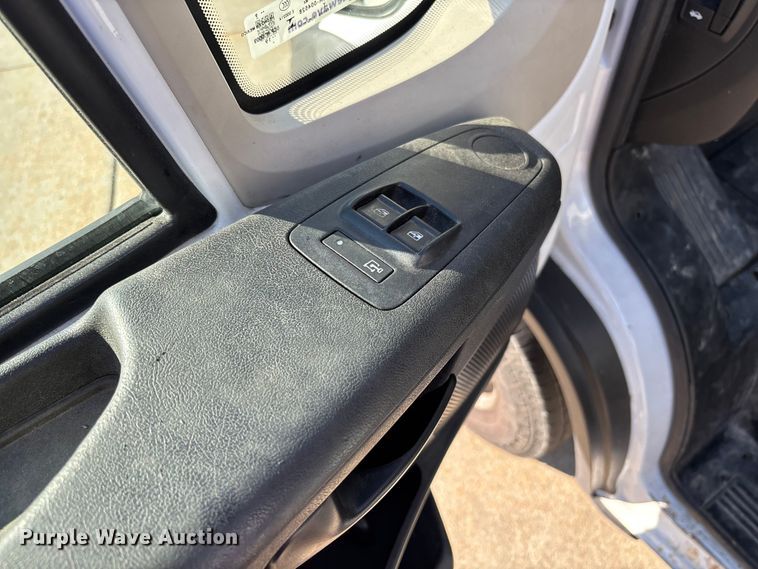 image for item FB3374 2019 RAM Promaster  van